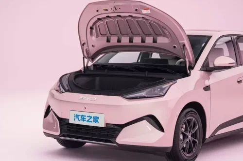 Generasi Baru BYD Atto 1 Berpenggerak Roda Belakang