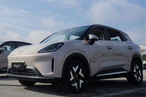 Wuling, Kesan Pertama Wuling New BinguoS: Apa Saja yang Berbeda?