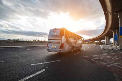 Daftar Harga Tiket Bus Jakarta-Surabaya per Oktober 2025