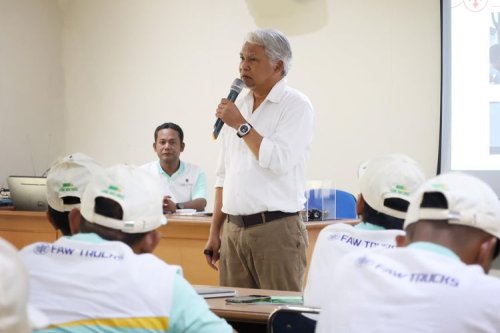 Kemenhub Gelar Bimtek Safety Driving untuk Sopir Angkutan Barang