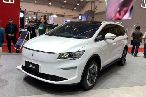 Mengapa Aletra Hanya Luncurkan Satu Model MPV Listrik di Indonesia?