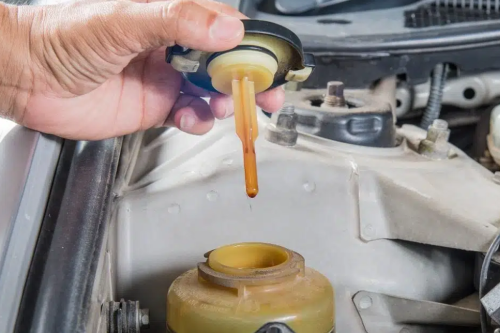 Sering Terlewat, Oli Power Steering Juga Perlu Diganti Rutin