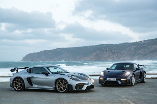 Porsche, Porsche Tabrak Rush di Sidoarjo: Simak Spesifikasi Cayman GT4 RS