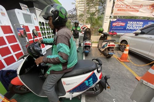 Pahami Status Baterai Motor Listrik Sistem Swap dan Risikonya