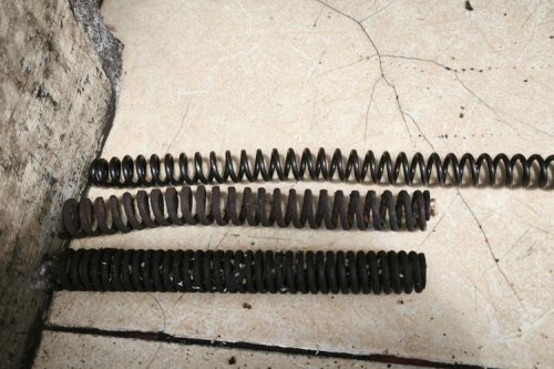 Shock Motor Imitasi: Murah tapi Berisiko Tinggi