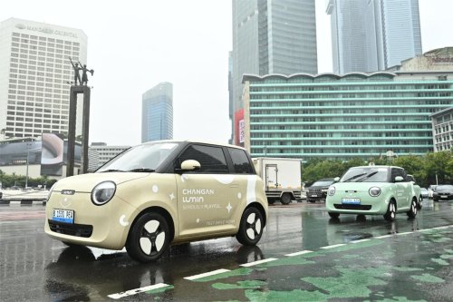Mobil Listrik VinFast, MINI, VinFast, VinFast VF3, Duel Mobil Listrik Mini, Changan Lumin dan VinFast VF3