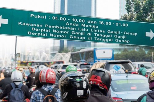 Ganjil Genap di 25 Ruas Jalan Jakarta Berlaku Hari Ini