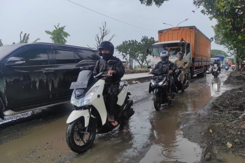 Air, Lumpur, dan Genangan: Ancaman Terhadap Rem Motor