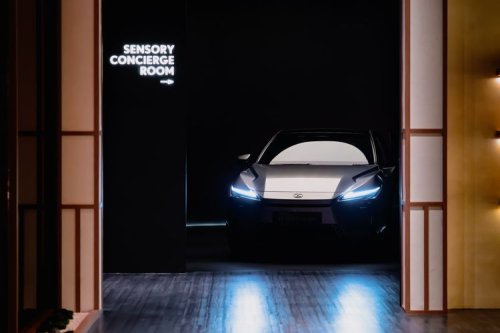 Minat Tinggi All-New Lexus ES: Inden Sebelum Peluncuran
