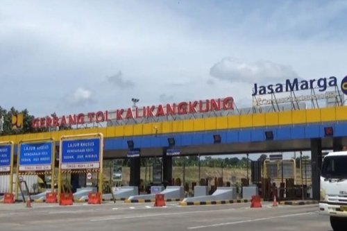 Arus Kendaraan di Tol Trans Jawa Ruas Jateng Mulai Padat