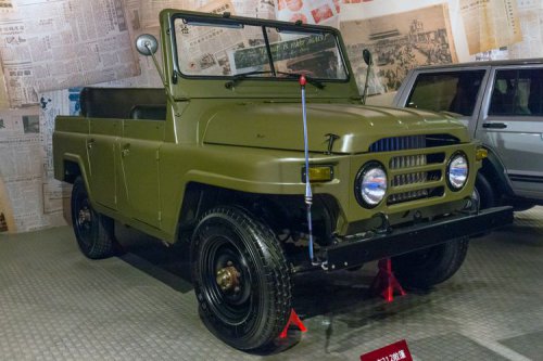 Desain iCar V23, Terinspirasi Jip Militer China