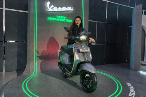 Vespa Primavera dan Sprint Baru Meluncur, Mesin 180 cc Harga Sama