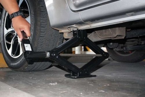 Biar Aman di Jalan, Ini 3 Barang Wajib di Mobil Saat Mudik