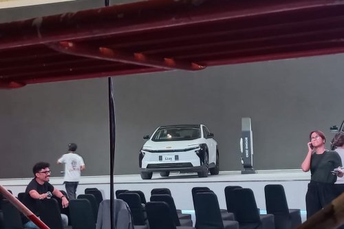 Toyota, Toyota bZ4X, Toyota bZ4X Facelift Bakal Mejeng di GIIAS 2025