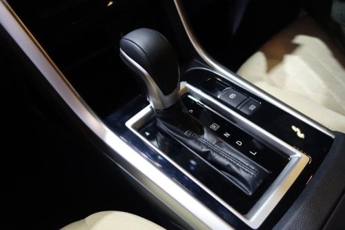 Apakah Mobil CVT Berisiko untuk Dikendarai di Daerah Berbukit?