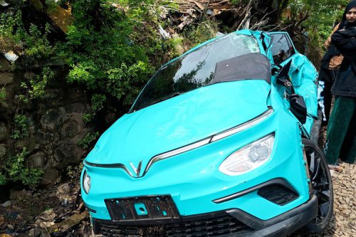 Mobil Listrik Terkunci, Taksi VinFast