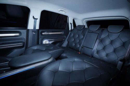 Wuling, Update Harga Wuling Cloud EV: Nyaman dengan Sofa Mode