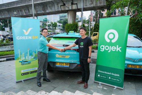 Taksi Listrik Green SM Sudah Bisa Dipesan Lewat Aplikasi Gojek