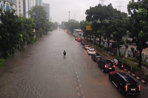 Hujan Deras di Jakarta, Sejumlah Ruas Jalan Banjir