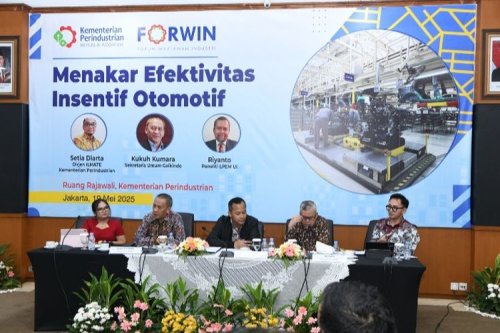 Penjualan Mobil di Indonesia Turun, Pajak Kendaraan Perlu Dievaluasi