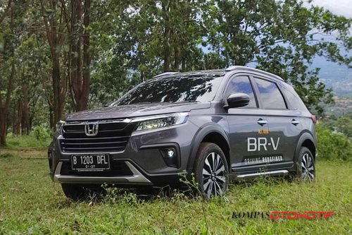 Jangan Asal Pakai, Ini Cara Merawat Mobil CVT yang Benar