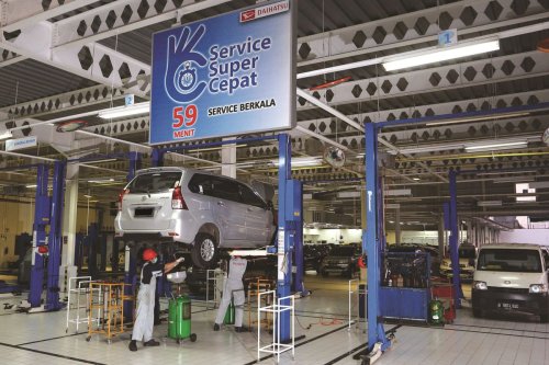 Daihatsu, Masih Ada Aksi Massa, Diler dan Bengkel Resmi Daihatsu Tetap Buka
