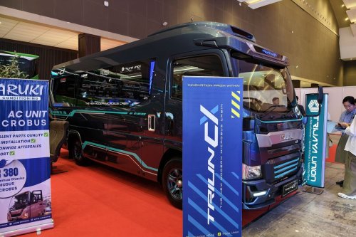 Karoseri Trijaya Union Go International dengan Mikrobus Triun CX