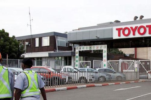 Produksi dan Penjualan Toyota Turun, Tekanan Industri Makin Terasa
