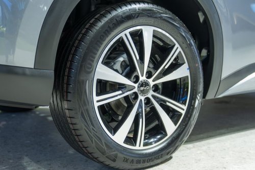 BYD, BYD Atto 3, Perbedaan BYD Atto 3 Advanced dan Advanced Plus