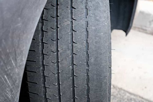 Waspada Terguling, Ini Empat Gerakan Mobil yang Bisa Picu Kecelakaan