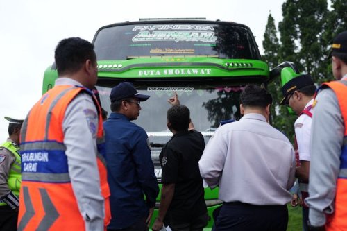 Menhub: 31.433 Bus Siap Layani Angkutan Nataru 2025/2026