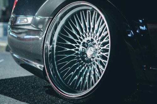 Benarkah Pelek Besar Bikin Ban Cepat Aus? Ini Kata Ahli