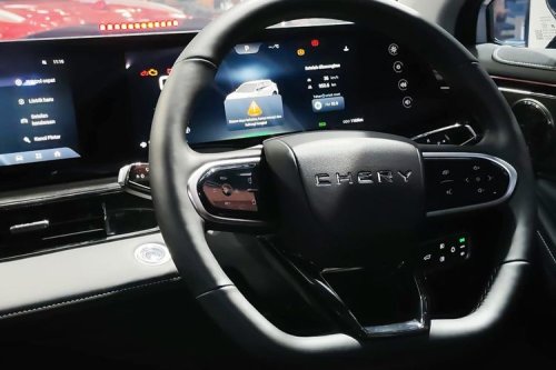 Komparasi SUV Hybrid Jepang dan China: XForce HEV vs Chery C5 CSH