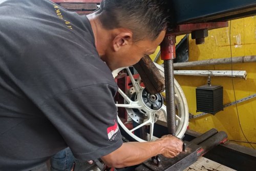 Waspada Risiko Tersembunyi Setelah Pres Pelek Motor