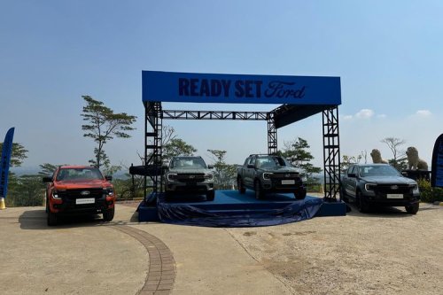 Tantang Rival, Ford Everest Platinum Bawa Jantung Pacu V6