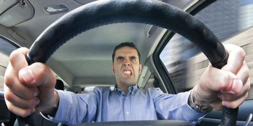 Sering Emosi di Jalan? Pakar Psikologi Bagikan Cara Mengendalikannya