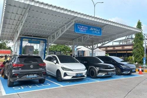 Ketahui Cara Cari Lokasi SPKLU Terdekat Pakai Aplikasi