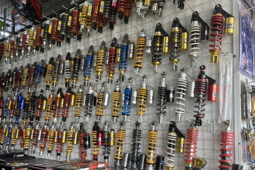 Bujet Terbatas, Lebih Baik Servis Shockbreaker Atau Beli Aftermarket?