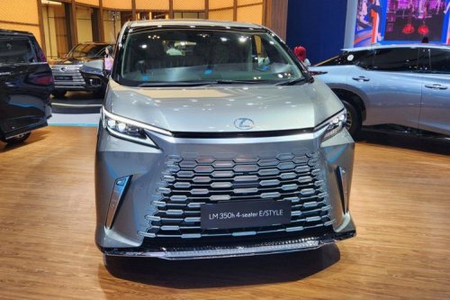 Spesifikasi Lexus LM350h yang Disukai Hotman Paris di GIIAS 2025