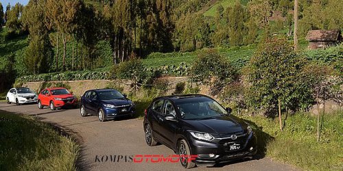 Cara Mencegah Mobil Matik Mundur Saat Berhenti di Tanjakan