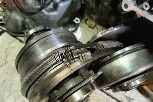 Estimasi Biaya Perbaikan Transmisi Mobil Matik CVT di Bengkel Spesialis