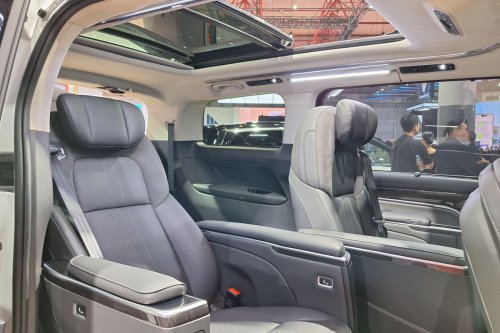 Cara Menghilangkan Bau Tidak Sedap di Kabin Mobil Usai Mudik