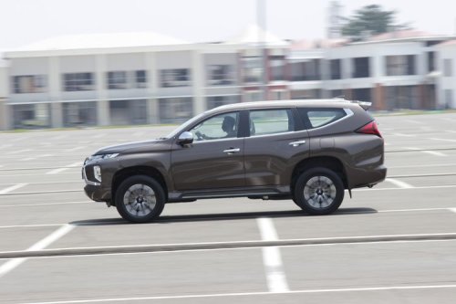 GWM Tank 500 Diesel Vs Pajero Sport: Perbandingan SUV Ladder Frame