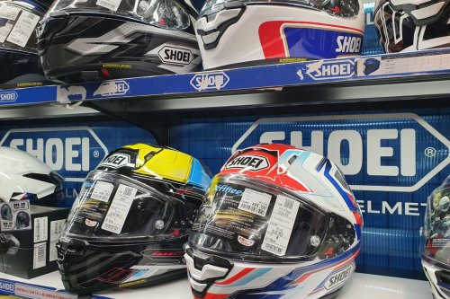 Berburu Helm Premium di Ricoland Tokyo Bay