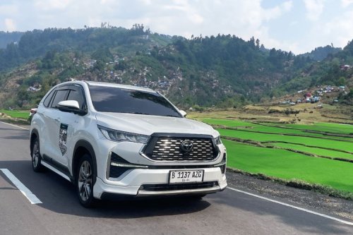 Toyota, Toyota Innova, Cek Harga Bekas Toyota Innova Zenix per November 2025