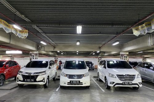 Harga Mobil Bekas Turun, Bagaimana Nasib Pedagangnya?