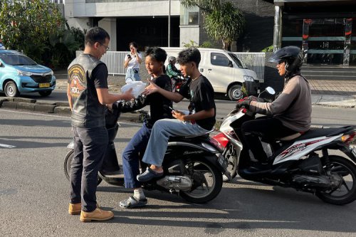 HOG Anak Elang Jakarta, Buka Puasa dan Berbagi dengan Anak Yatim