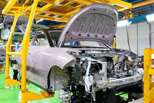 Geely, Geely Mulai Rakit Lokal Mobil Listrik EX2