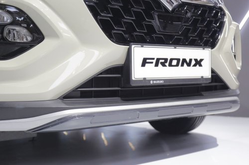Suzuki Tawarkan Aksesori Resmi Fronx di GIIAS 2025