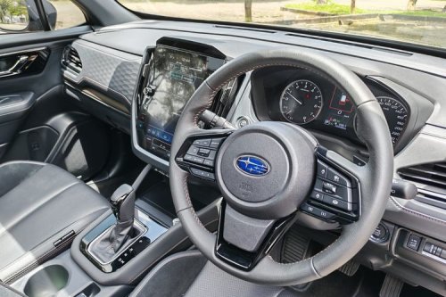 Subaru, Subaru Forester, Subaru Forester Terbaru: Interior Modern, Nyaman dan Luas